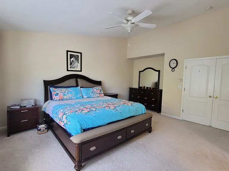 220 Primrose Dr — Photo 14