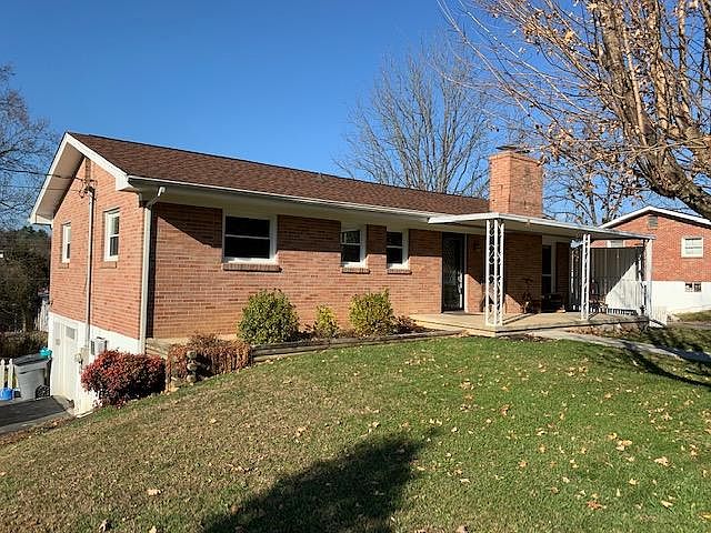 1st image of 440 Merriwood Dr