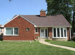 2040 Market St, Blue Island, IL 60406