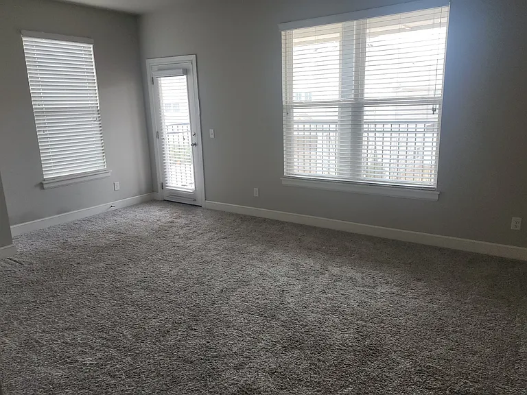 16124 N Western Ave #1 — Photo 14