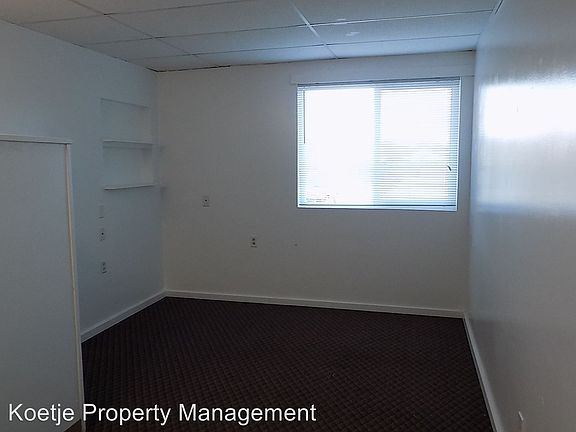 3rd image of 1121 SE 9th Ave APT 6