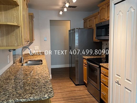 3rd image of 124 Steamboat Ct
