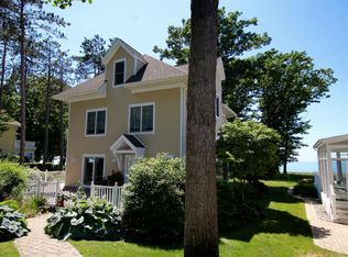76533 Jordyn Ln, South Haven, MI 49090