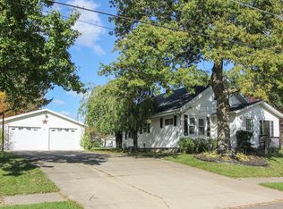 92 W Raleigh Ave, Mansfield, OH 44907