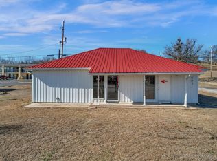 603 S Woody Guthrie St, Okemah, OK 74859