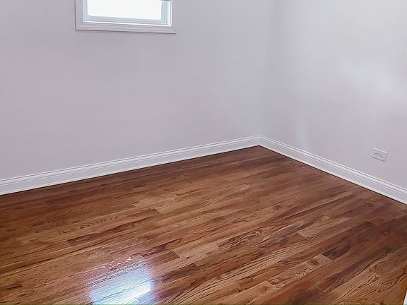 4th image of 4820 W Superior St #2