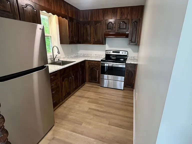 820 Gray Rd — Photo 6