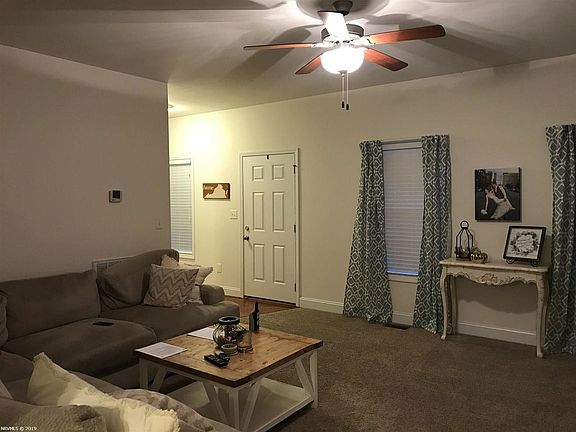 2nd image of 1450 Kensington Way
