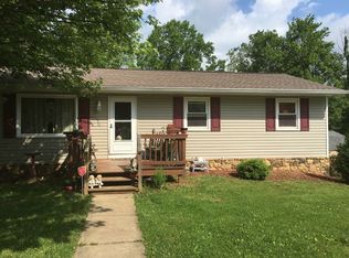 210 N Langley Dr, Ellettsville, IN