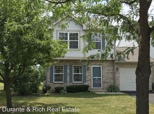 1148 N Village Dr, Round Lake Beach, IL 60073
