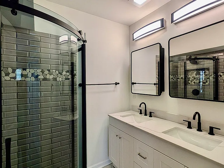 3256 Ruckle St — Photo 8