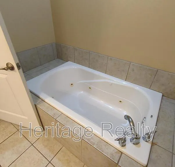 655 Yorkland Way #1 — Photo 22
