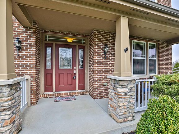 5th image of 1203 Fox Horn Ct