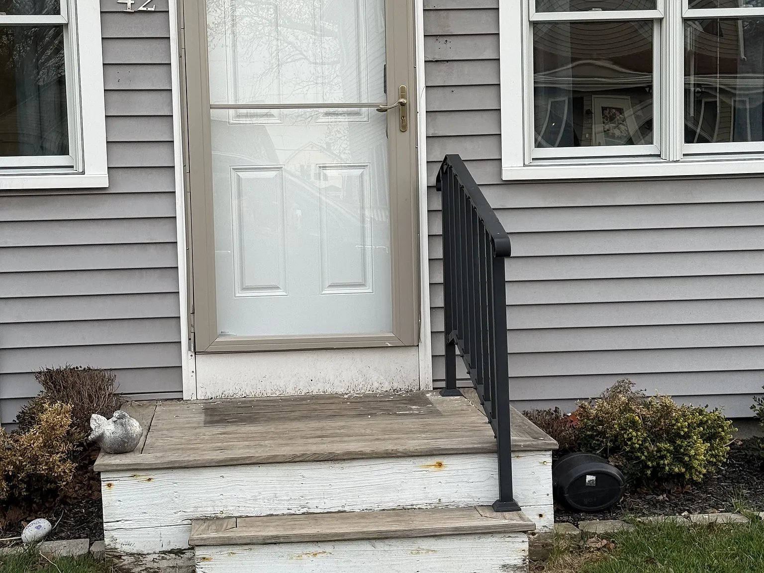 42 Island Ave — Photo 2
