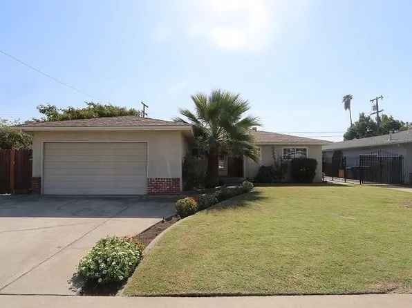 4352 E Buckingham Way, Fresno, CA 93726