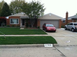 27855 Thomas Ave, Warren, MI 48092