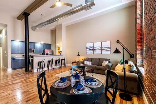Pacific Mill Lofts — Photo 16