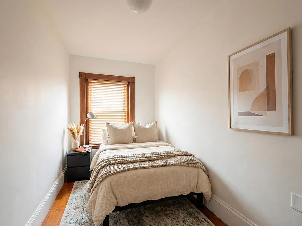 849 Beacon St #3