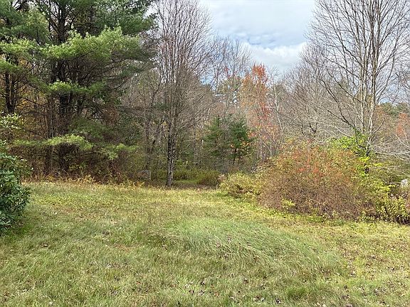 3rd image of 194 Old Greenwich Plains Rd