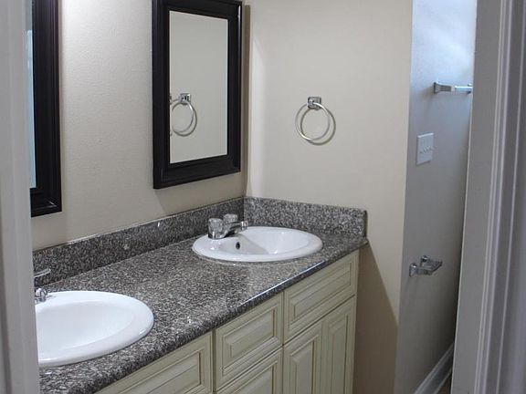 5th image of 6038 Baccich St #6038