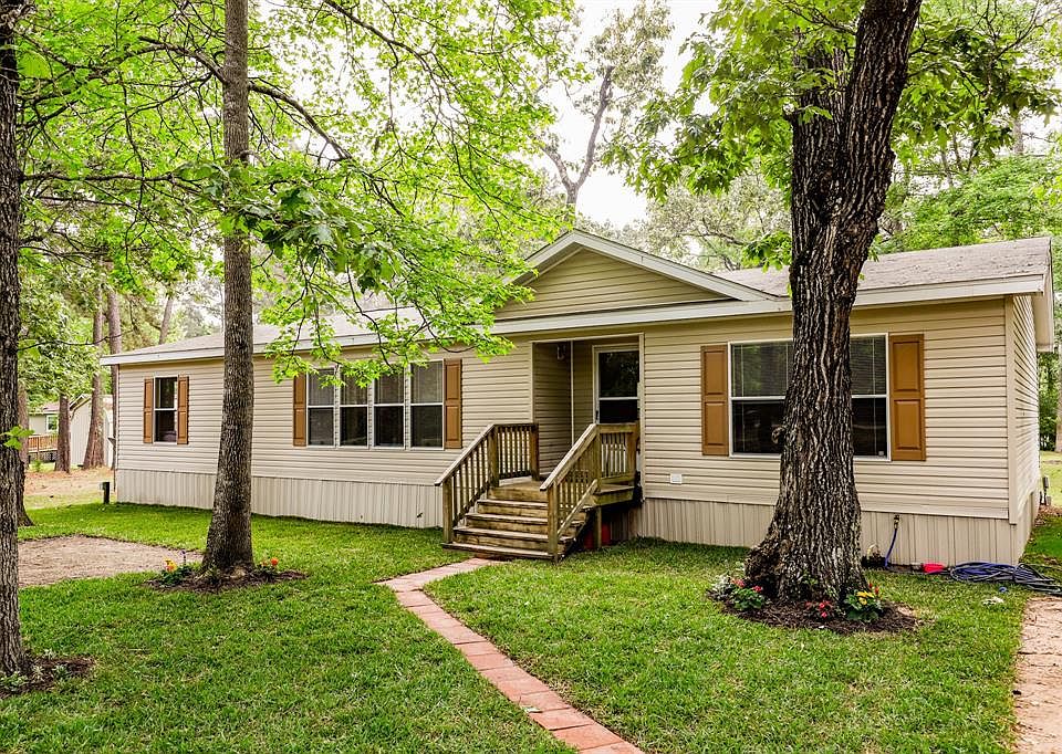 1st image of 24351 Bentwood Dr