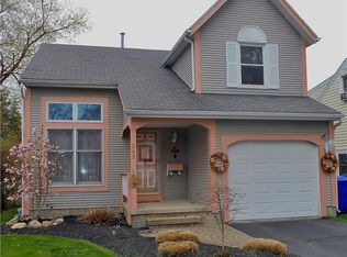 243 Ridgecrest Rd, Rochester, NY 14626