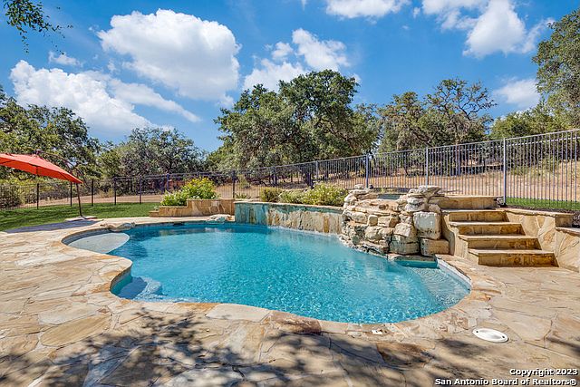 8315 Damascus Dr, Boerne, TX 78015 | MLS #1709454 | Zillow