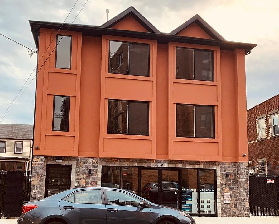 1st image of 124 Lincoln Ave
