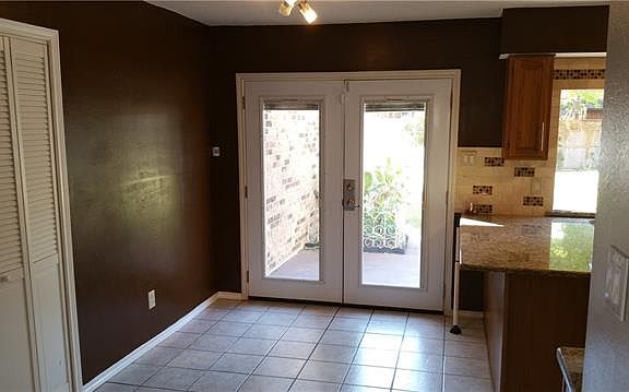 5th image of 1503 Bradford Pl