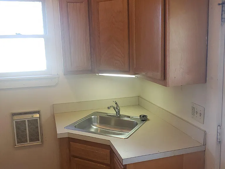 5841 Main St SE — Photo 4