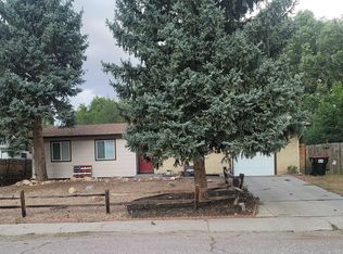 909 Cardinal St, Colorado Springs, CO 80911