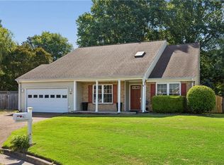 806 Holland Ct, Newport News, VA 23608