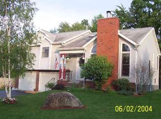 6 Runnel Dr, Schenectady, NY 12304