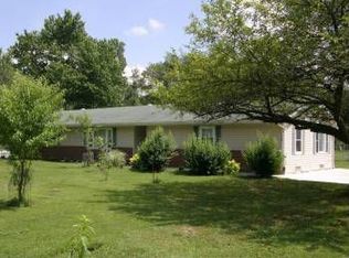 3207 E Airport Rd, Urbana, IL 61802