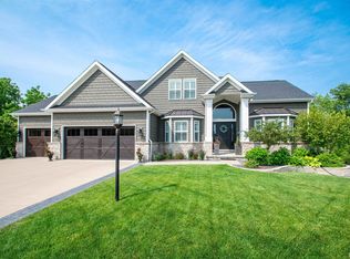 3445 Boulder Point Ct, Dunlap, IL 61525