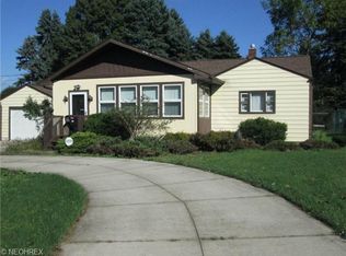 365 W Summit St, Barberton, OH 44203