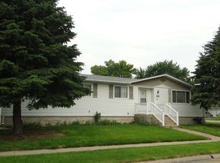 3268 31st Ave, Columbus, NE 68601
