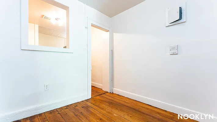 Rented by Nooklyn NYC LLC | media 9