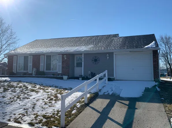 519 Normandy Dr, Saint Marys, OH 45885