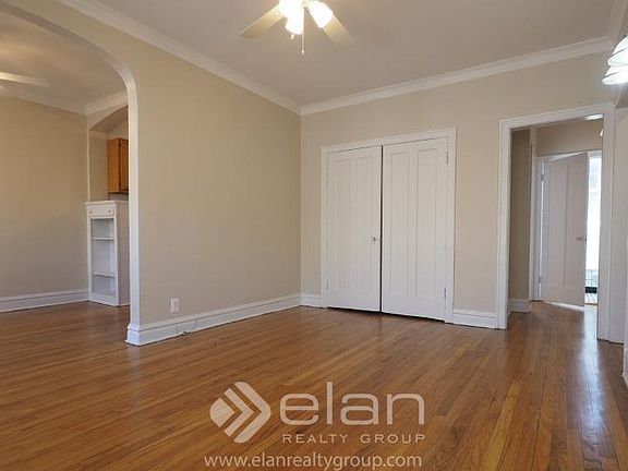 2nd image of 4929 N Whipple St APT 3E