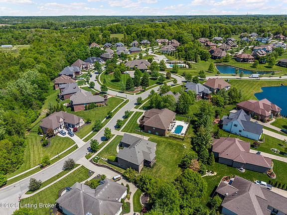5th image of 16818 Shakes Creek Dr