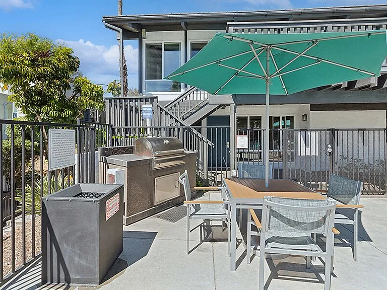 Colonnade at Fletcher Hills — Photo 27