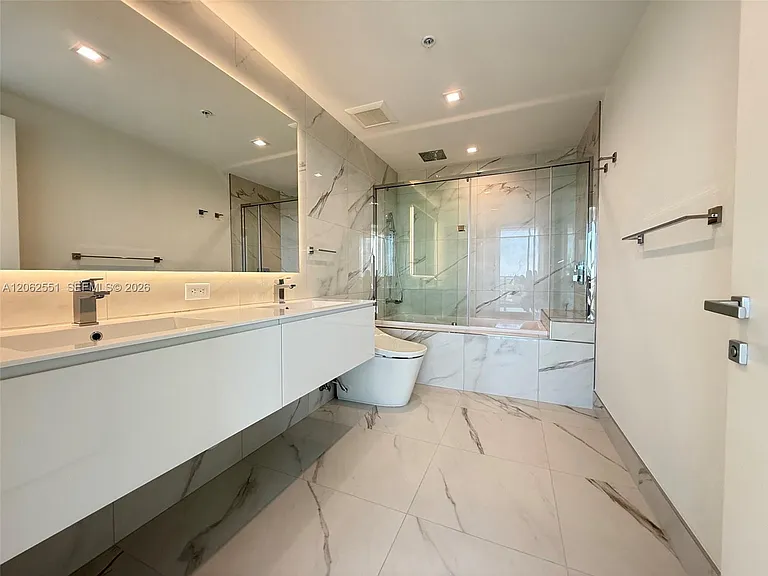 1170 E Hallandale Bch #1106 — Photo 13
