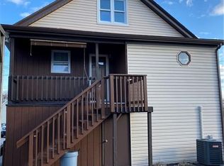 911 Punta Gorda Ave, East Mc Keesport, PA 15035