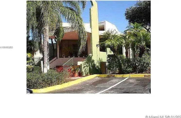 8830 Fontainebleau Blvd #203 — Photo 9