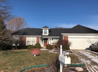 304 Summer Haven Ct, O'Fallon, MO 63368