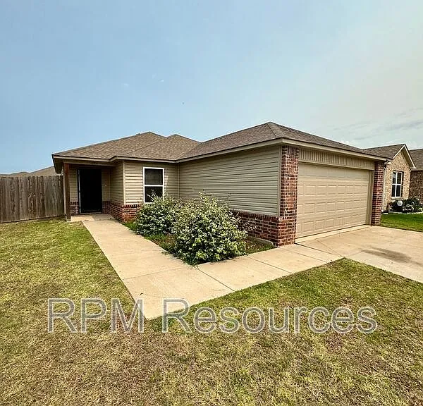 11816 Jude Way — Photo 3