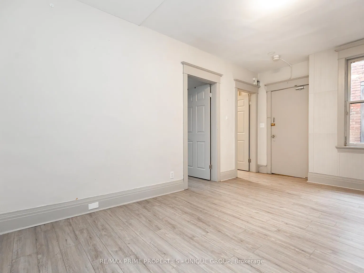 3 bed, $2,800 — Photo 3