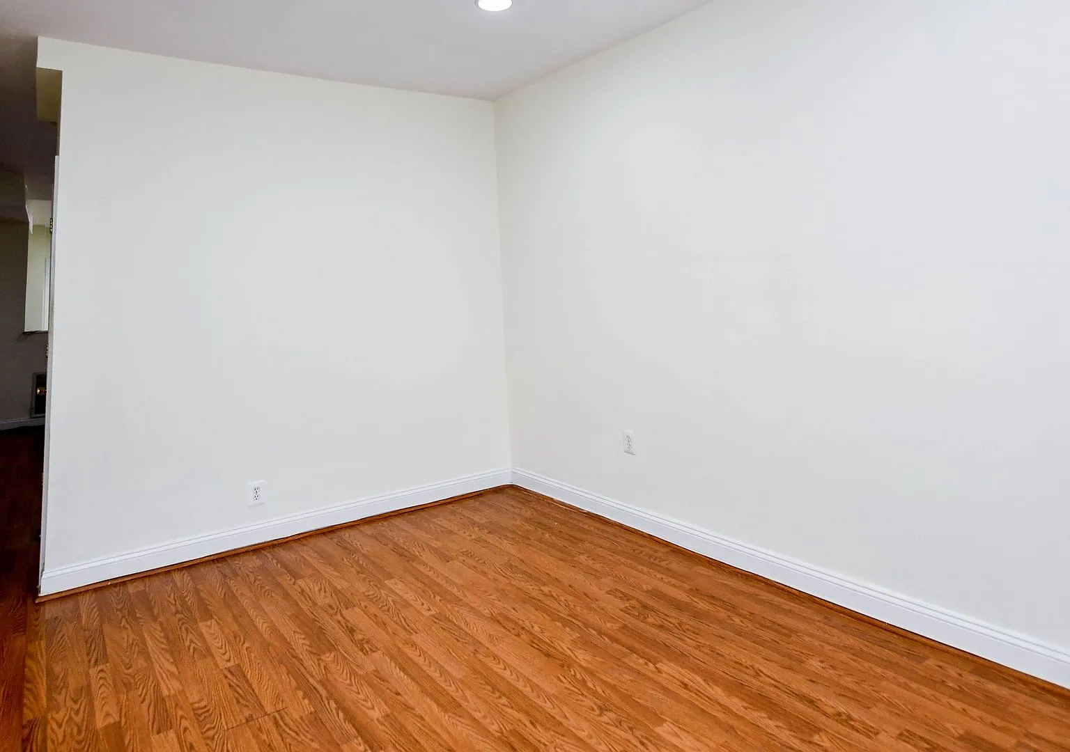 Beautiful 3 bedrooms 2 full bath townhome - H Street Corridor & Union Market — Photo 4