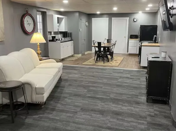 1762 S Park Ave, Buffalo, NY 14220